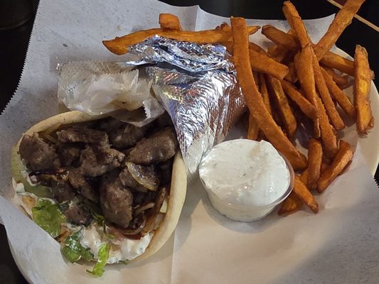 GAIA MASALA AND BURGER by null