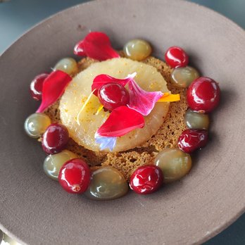 Strøm Spa Nordique - Apple and biscotti dessert - Day Spas Near Me - Quebec City, Quebec Strøm Spa Nordique - Apple and biscotti dessert - Day Spas Near Me - Quebec City, Quebec