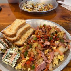 Brewhemia - Build your own breakfast bowl w/gluten-free toast