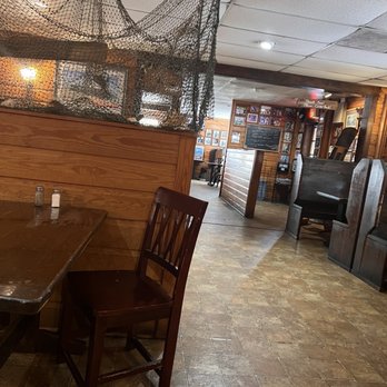 Easterby's Family Grille - Interior - Seafood Near Me - Charleston, South Carolina Easterby's Family Grille - Interior - Seafood Near Me - Charleston, South Carolina