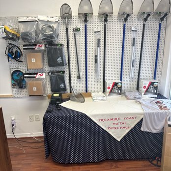 Treasure Coast Metal Detectors - CKG sand scoops for metal detecting - Metal Detector Services Near Me - Jensen Beach, Florida Treasure Coast Metal Detectors - CKG sand scoops for metal detecting - Metal Detector Services Near Me - Jensen Beach, Florida