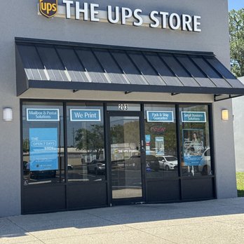The UPS Store - Front of store - Shipping Centers Near Me - Jacksonville, Florida