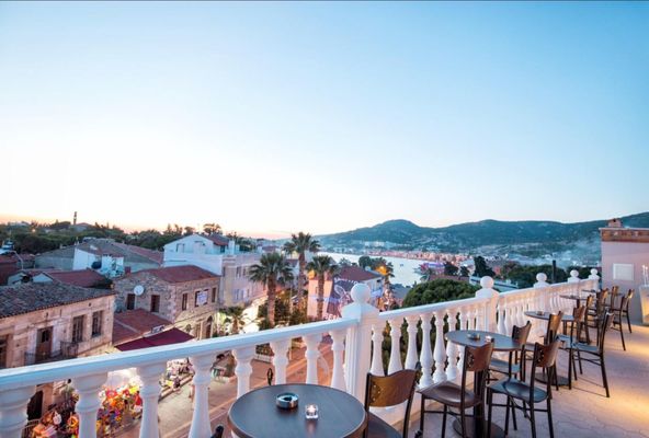 Menendi Otel by null