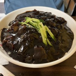 Hyang Mi Dumpling House - Jjangmyeon