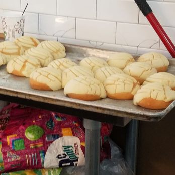 La Estrella Bakery - Bakeries Near Me - Tucson, Arizona