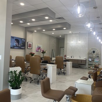 Minty Nails - Manicure area - Nail Salons Near Me - Andover, Minnesota