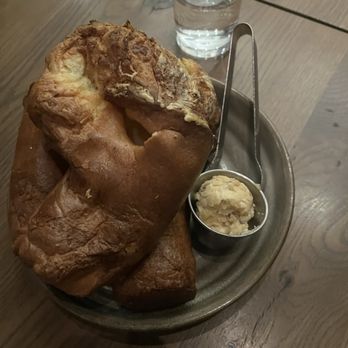 CARVE American Grille - Barton Creek - Gruyère Topped Popovers - New American Near Me - Austin, Texas CARVE American Grille - Barton Creek - Gruyère Topped Popovers - New American Near Me - Austin, Texas