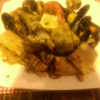 O Principe - Seafood pasta, clams, mussels , squid and prawns - Italian Near Me - Barcelona, B O Principe - Seafood pasta, clams, mussels , squid and prawns - Italian Near Me - Barcelona, B