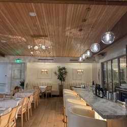 Atrium Glendale - Inside ambiance