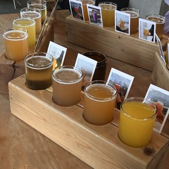 Field House Brewing - Beer flight - Breweries Near Me - Chilliwack, British Columbia