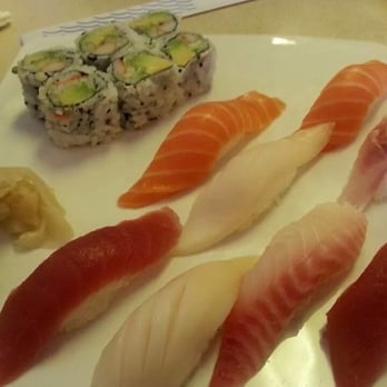 Sushi Yokohama - 8 pcs sushi platter - Sushi Bars Near Me - Somerville, New Jersey Sushi Yokohama - 8 pcs sushi platter - Sushi Bars Near Me - Somerville, New Jersey