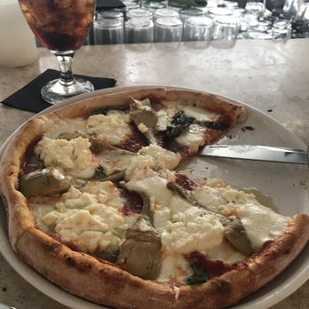 Armando's - Pizza Near Me - Winter Park, Florida
