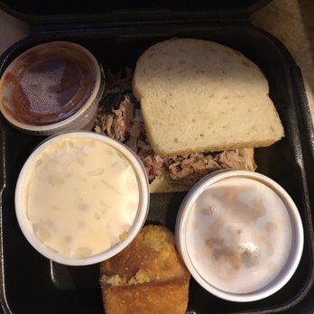 Starbecks Smokehouse - Pulled pork sandwich meal to go - Barbeque Near Me - Waterloo, Iowa
