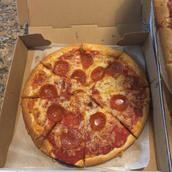 Valley Forge Trattoria & Lounge - Pepperoni pizza - Mediterranean Near Me - Phoenixville, Pennsylvania