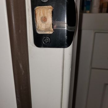 Lennar Central Valley Division Office - Look at the putty/filler used to fill in the gap - because they used a chainsaw instead of a jig to cut the recesses. Can't adjust at all!!! - Home Developers Near Me - Fresno, California