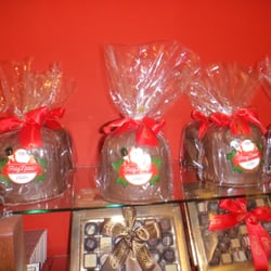 Caracol Chocolates - Chocotone