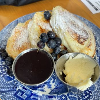 Chez Genèse - Lemon-ricotta pancakes - French Near Me - Greensboro, North Carolina Chez Genèse - Lemon-ricotta pancakes - French Near Me - Greensboro, North Carolina