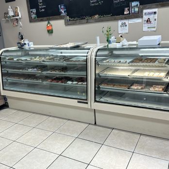 Shamrock Donuts - bakery items - Donuts Near Me - Arnold, Missouri
