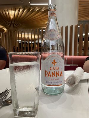 Mozzarella Bar by null