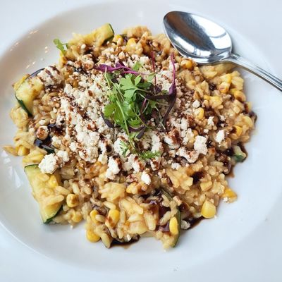 Tree House Restaurant by null