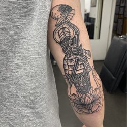 Studio XIII Gallery Tattoo & Piercing - Arm tattoo