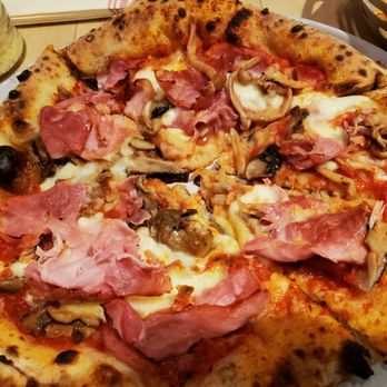 Stellina Pizzeria - Funghi - Pizza Near Me - Washington, DC, District of Columbia