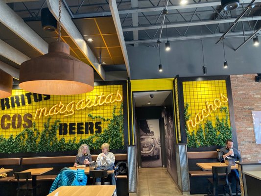 Guzman y Gomez - Naperville by null