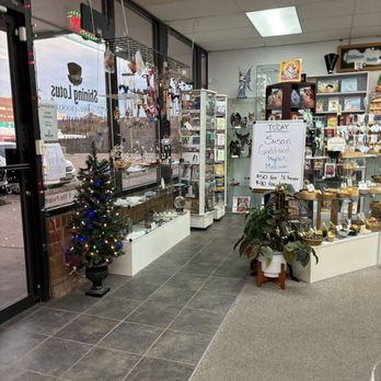 Shining Lotus Metaphysical Bookstore - Store front - Spiritual Shop Near Me - Denver, Colorado Shining Lotus Metaphysical Bookstore - Store front - Spiritual Shop Near Me - Denver, Colorado