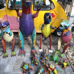 Big G's Garden Art - Dinosaur family