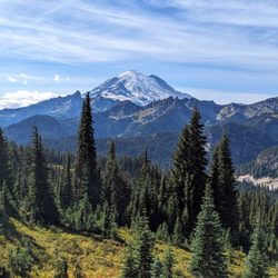 Naches Peak Loop Trail - Instagram: @telephonesmoothie