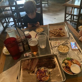 Stubb's Bar-B-Q - Barbeque Near Me - Austin, Texas Stubb's Bar-B-Q - Barbeque Near Me - Austin, Texas