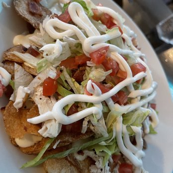Pub 64 - Pub Nachos - New American Near Me - Sycamore, Illinois