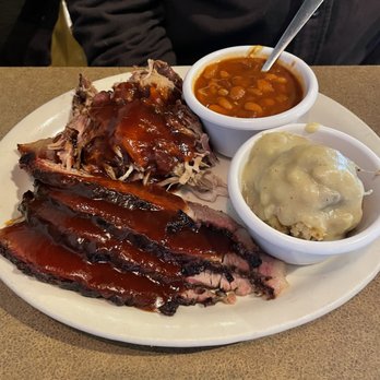 Chuck's Southern Comforts Cafe - Beef brisket - Mexican Near Me - Darien, Illinois Chuck's Southern Comforts Cafe - Beef brisket - Mexican Near Me - Darien, Illinois