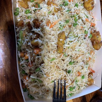 Desi District Irving - Fried chicken rice - Indian Near Me - Irving, Texas