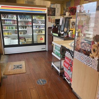 Donut King Hawaii - inside the store - Donuts Near Me - Honolulu, Hawaii Donut King Hawaii - inside the store - Donuts Near Me - Honolulu, Hawaii