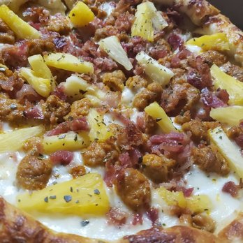 Mama's Pizza - Pizza Near Me - Mansfield, Texas