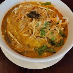 Pho Ketkeo - Khao Poon