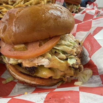 Smash Daddy's - Burgers Near Me - Harrisburg, Ohio Smash Daddy's - Burgers Near Me - Harrisburg, Ohio