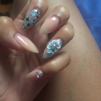 Favis Nail Salon - Pink and nude acrylic ombré - Nail Salons Near Me - Detroit, Michigan Favis Nail Salon - Pink and nude acrylic ombré - Nail Salons Near Me - Detroit, Michigan