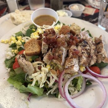 Texas Roadhouse - Grilled Chicken Salad - Steakhouses Near Me - Ontario, Ohio Texas Roadhouse - Grilled Chicken Salad - Steakhouses Near Me - Ontario, Ohio