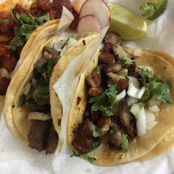Aqui Es - In order from left to right: "al pastor" and two steak tacos. I will be back for you!! - Mexican Near Me - Bethlehem, Pennsylvania