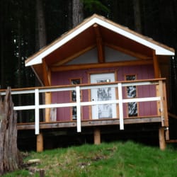 Denham Bay - Front of cabin