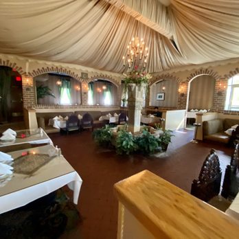 Pars Cuisine - Floor tables! - Persian/Iranian Near Me - Albuquerque, New Mexico