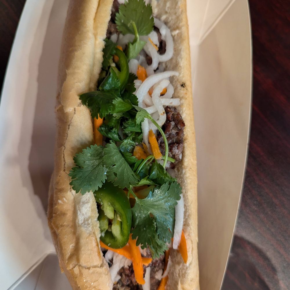 Grilled Lemon Grass Beef Banh Mi Grilled Lemon Grass Beef Banh Mi