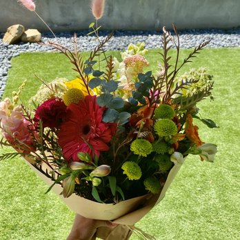 Bay Park Flowers - Florists Near Me - San Diego, California Bay Park Flowers - Florists Near Me - San Diego, California