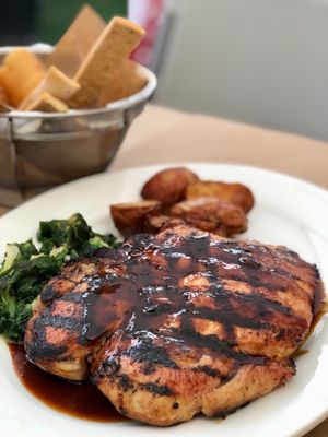 Uncle Bacala's Italian Seafood & More