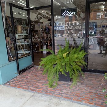 Just Around the Corner - Antiques Near Me - Lincolnton, North Carolina Just Around the Corner - Antiques Near Me - Lincolnton, North Carolina