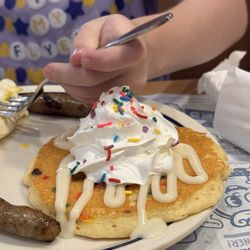 IHOP - Cupcake Pancakes