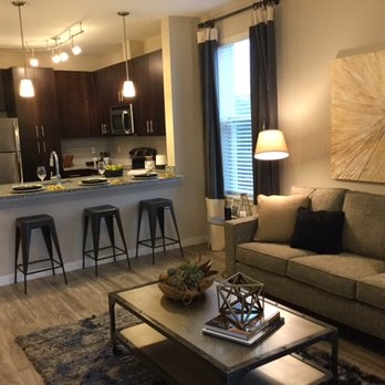 Dwell Nona Place - Spacious living/dining - Apartments Near Me - Orlando, Florida Dwell Nona Place - Spacious living/dining - Apartments Near Me - Orlando, Florida