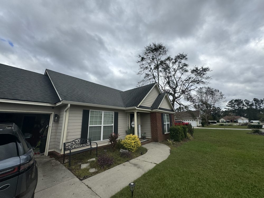 Slide of The Roofers Association